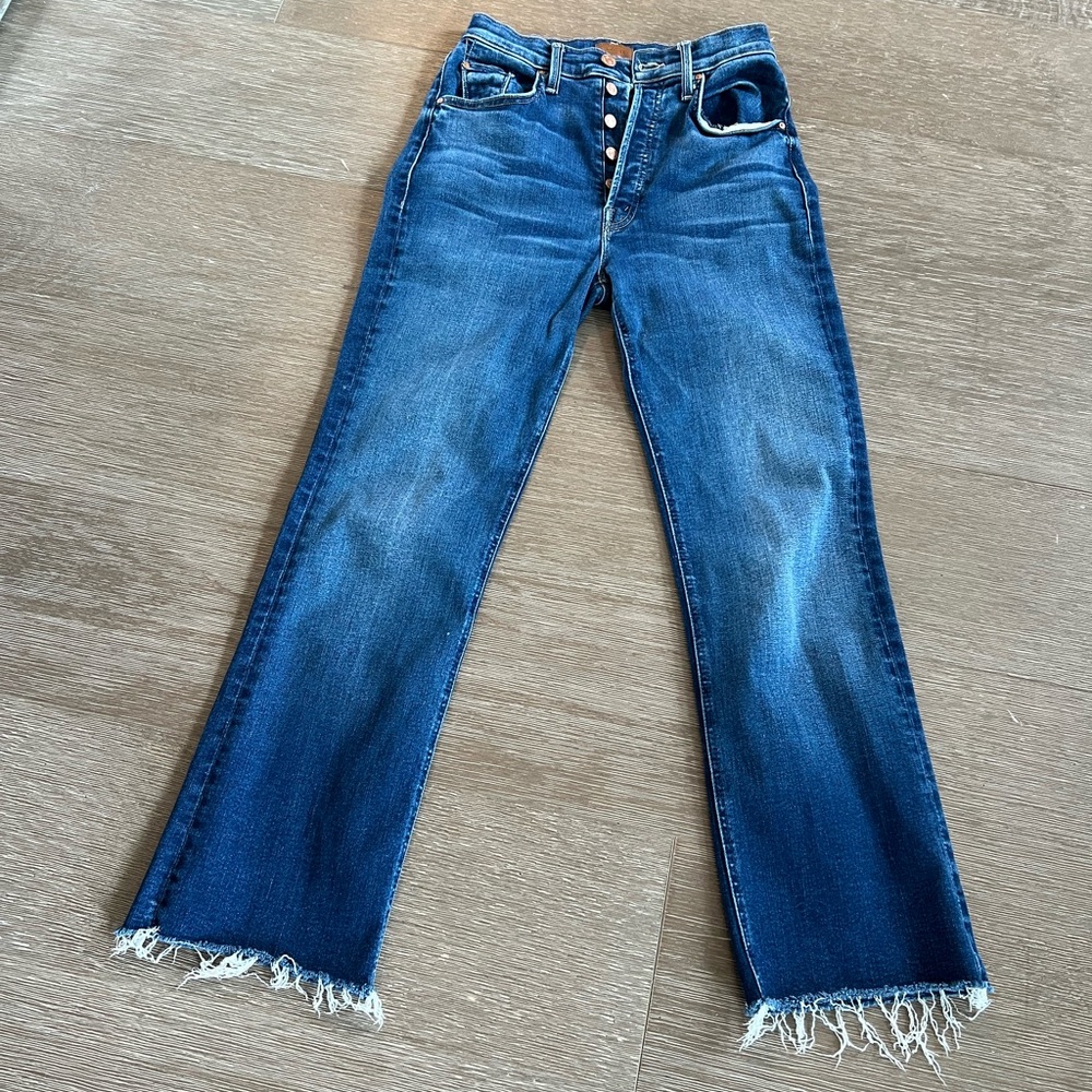 Mother denim the tripper ankle fray - size 26 color: change is in the air